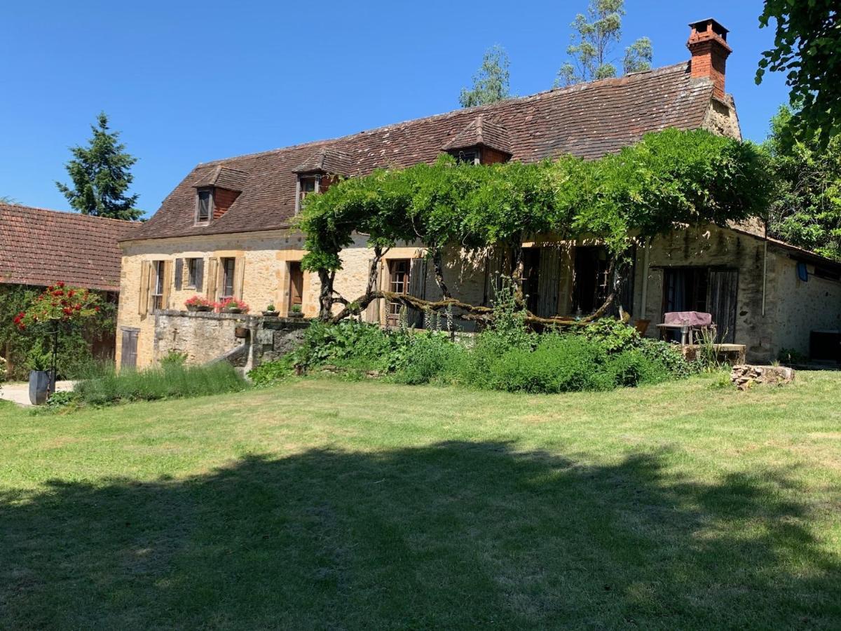 Maison En Perigord A 5 Mn A Pieds Du Centre Sarlat Kültér fotó